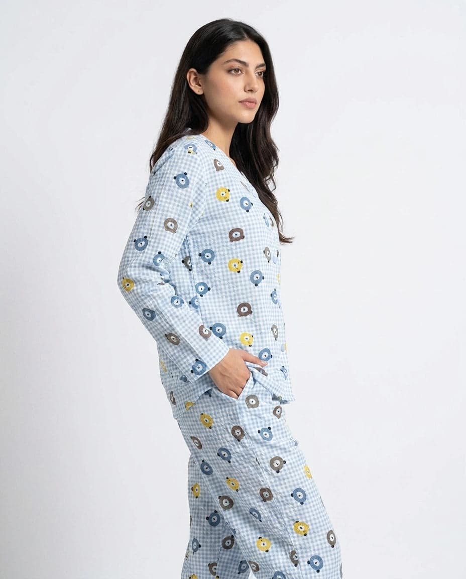Sky Blue Teddy Bear Print Crinkled Cotton PJ Set for Women - view 3