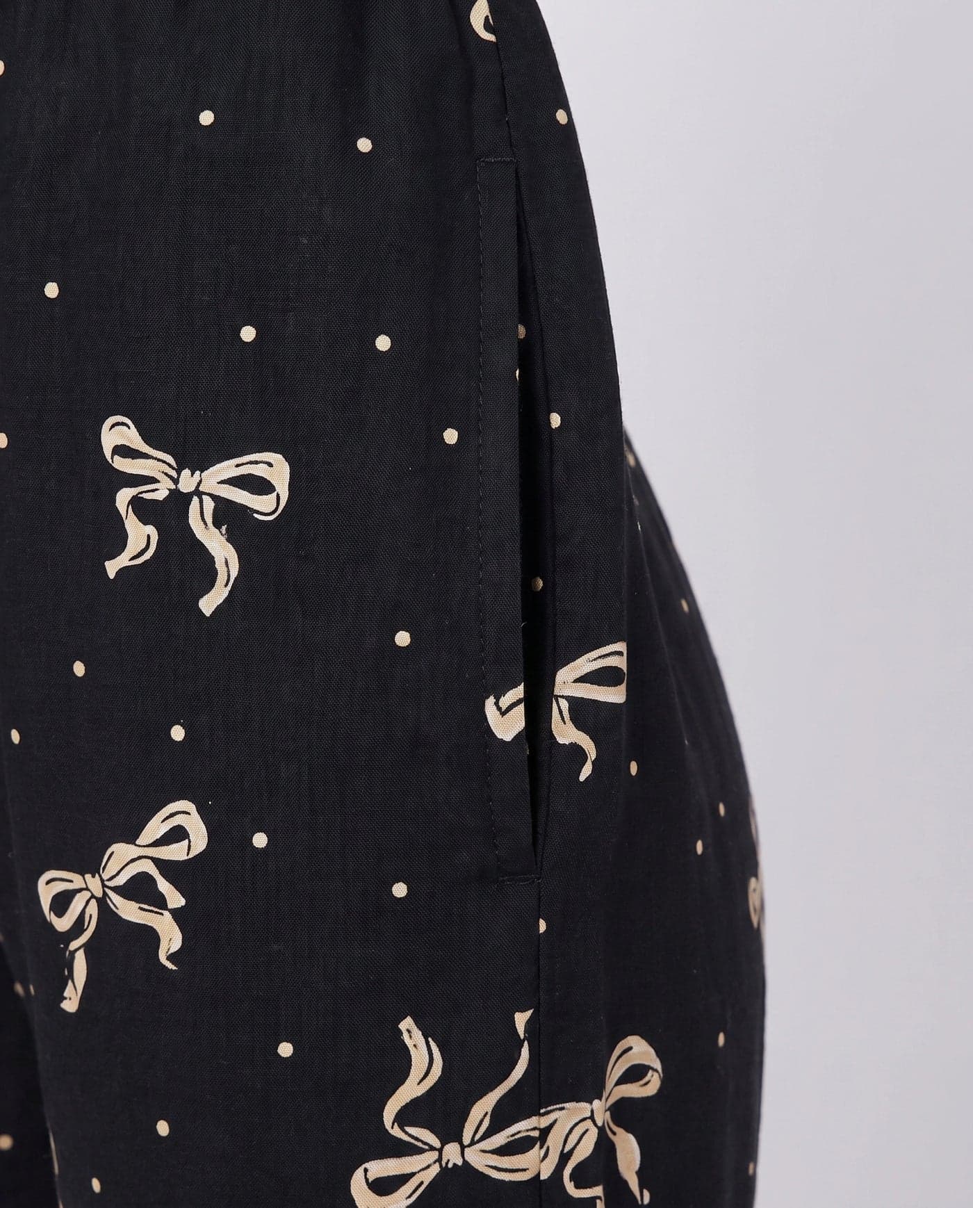 Black and Cream Bow Print Half Sleeve Linen PJ Set for Women - view 9