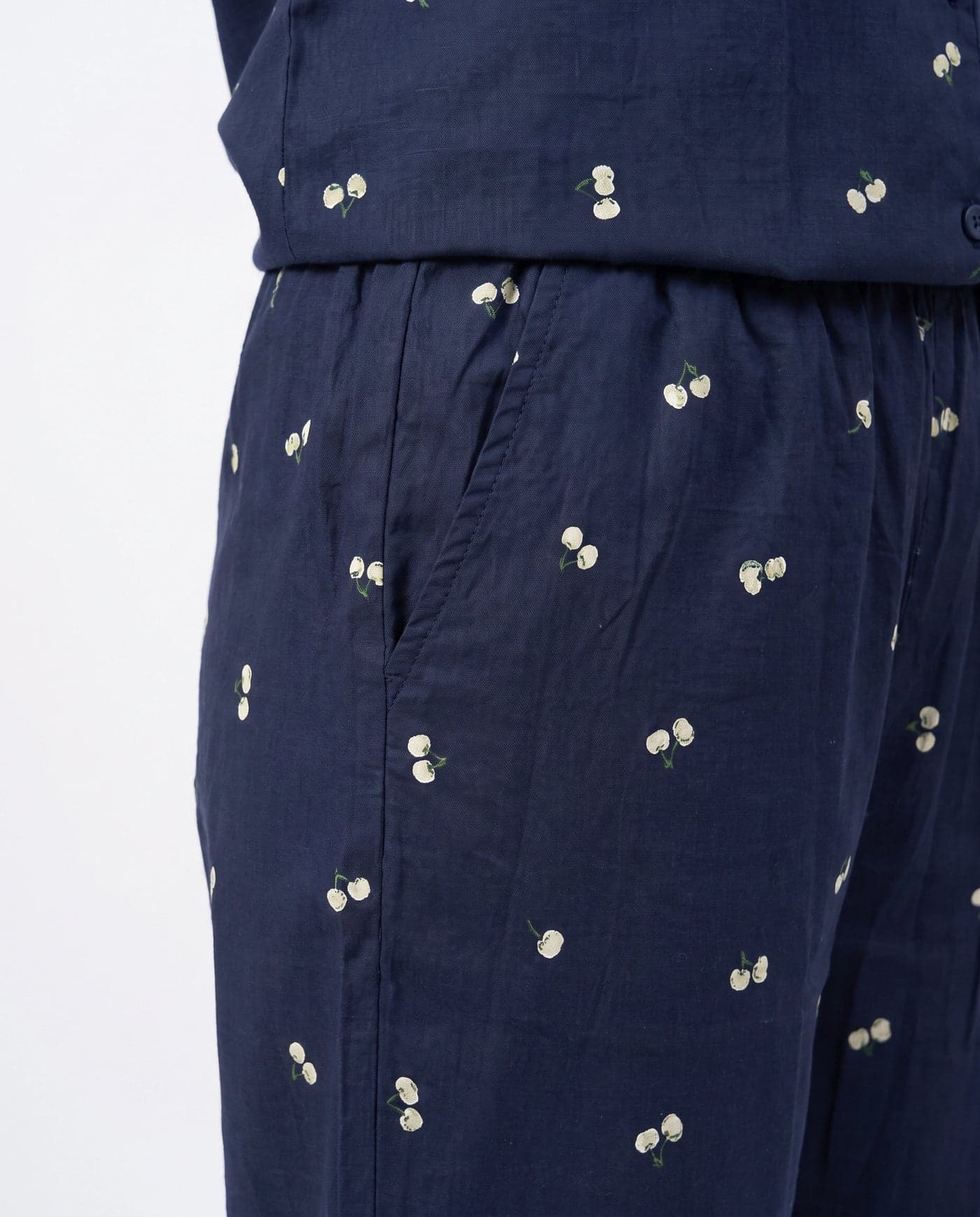 Navy Blue and White Floral Full Sleeve Linen PJ Set for Women - view 4