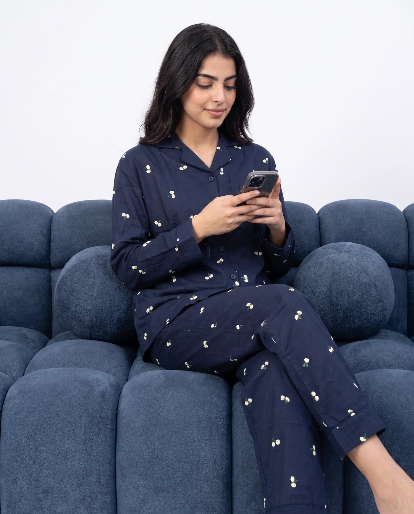 Navy Blue and White Floral Full Sleeve Linen PJ Set for Women - view 5