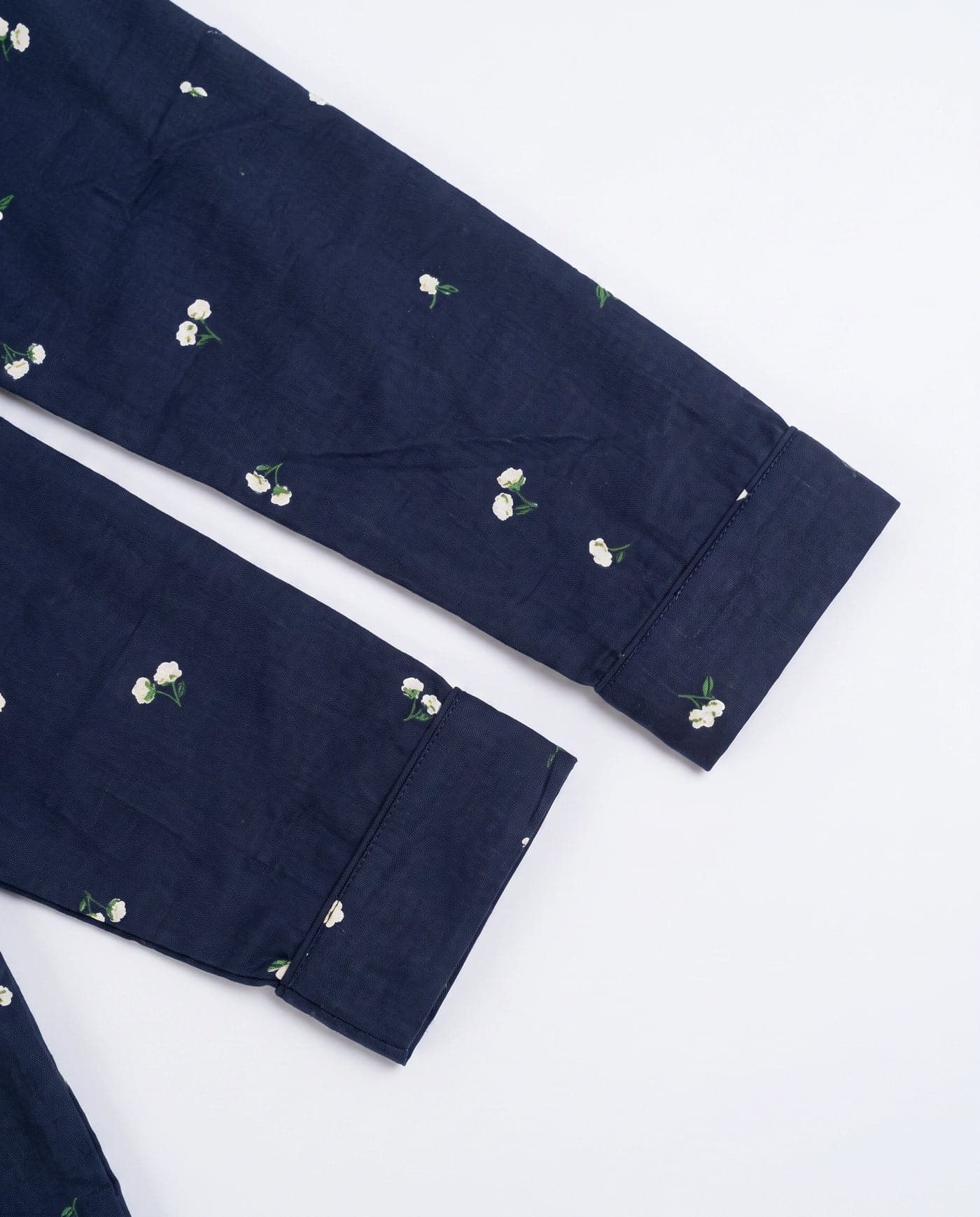 Navy Blue and White Floral Full Sleeve Linen PJ Set for Women - view 7