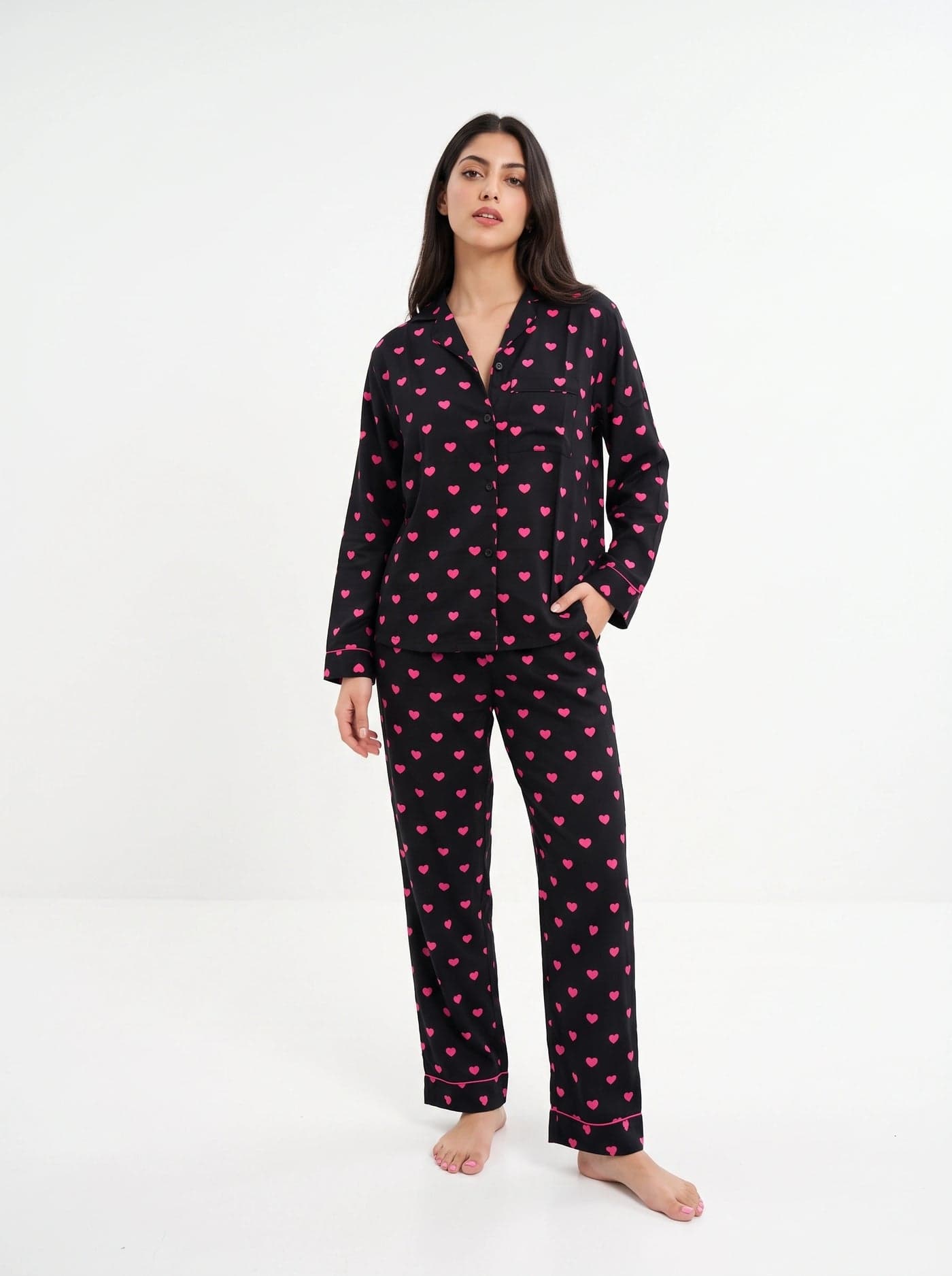 Black and Pink Heart Print Linen PJ Set for Women