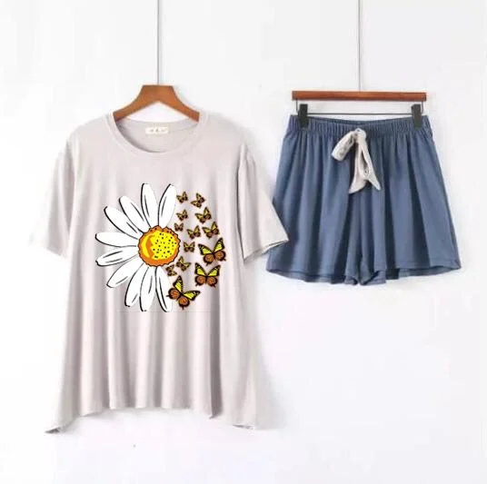 Half Sleeve & Short Apring Soft Cotton Women Intimate Sleepwear Loose Daisy Plus Butterfly Print (Grey With Blue)