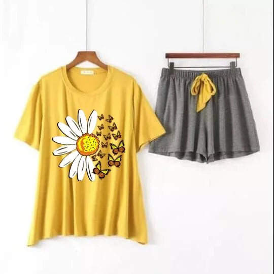 Half Sleeve & Short Apring Soft Cotton Women Intimate Sleepwear Loose Daisy Plus Butterfly Print (Yellow With Dark Grey)