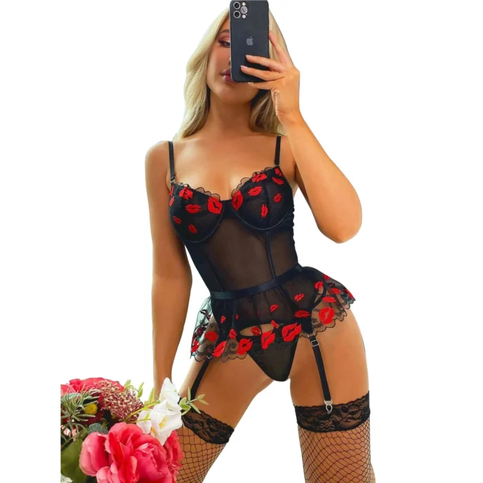 sexiest lingerie in Pakistan by nightydress.pk